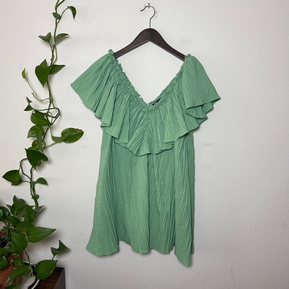 Zara Mint Green Ruffle Mini Party Dress - XS - Picture 4 of 9